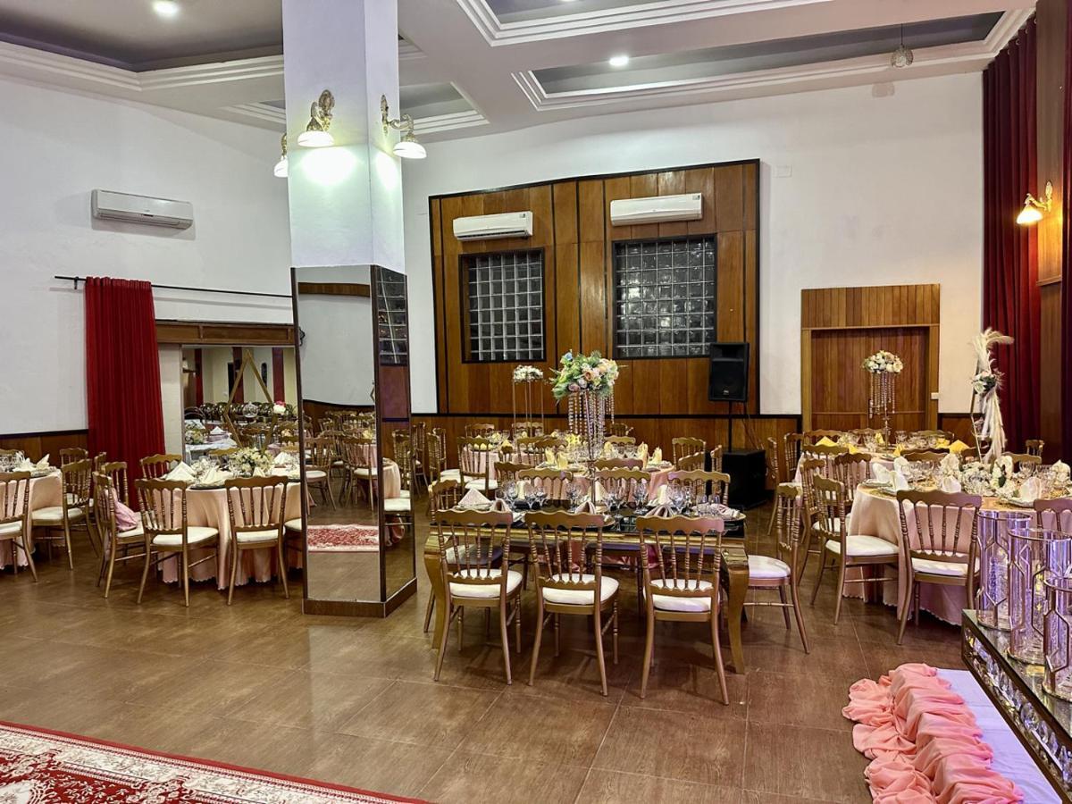 亚奥霍特酒店 Yaoundé 外观 照片